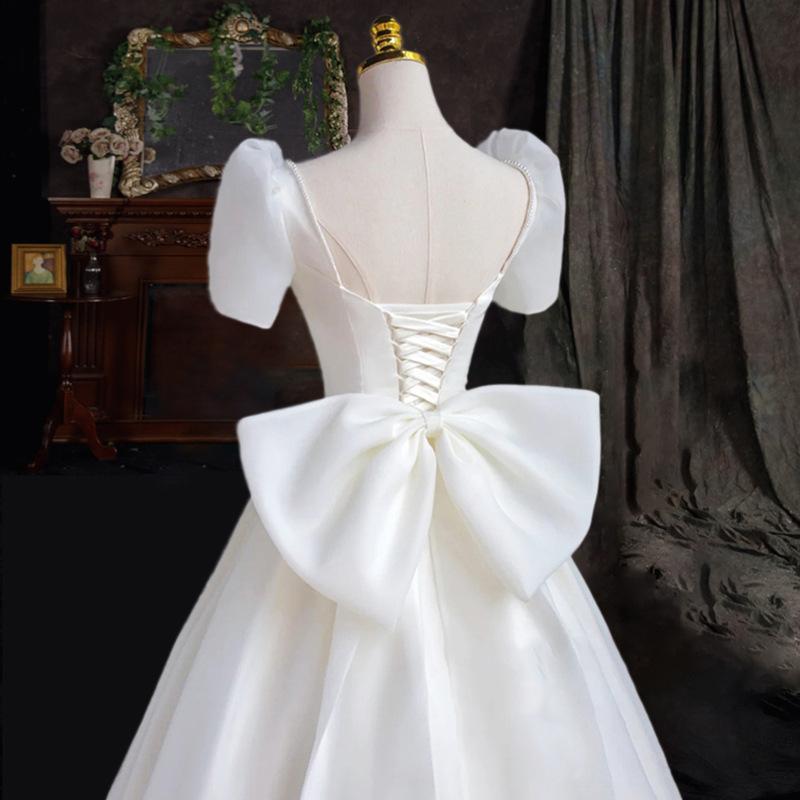 Satin Wedding Dress 1011 New Bride Light Main Wedding Dress French Retro Court Style Atmosphere Simple and Complete Go Out Dress