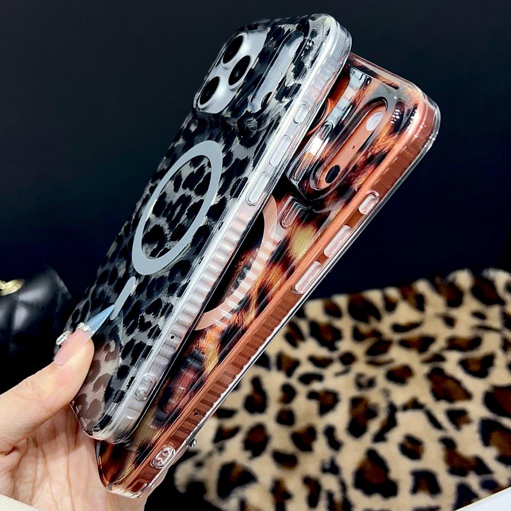 For iPhone 17 Pro Max Case Compatible with MagSafe IMD Leopard Print TPU PC Phone Cover