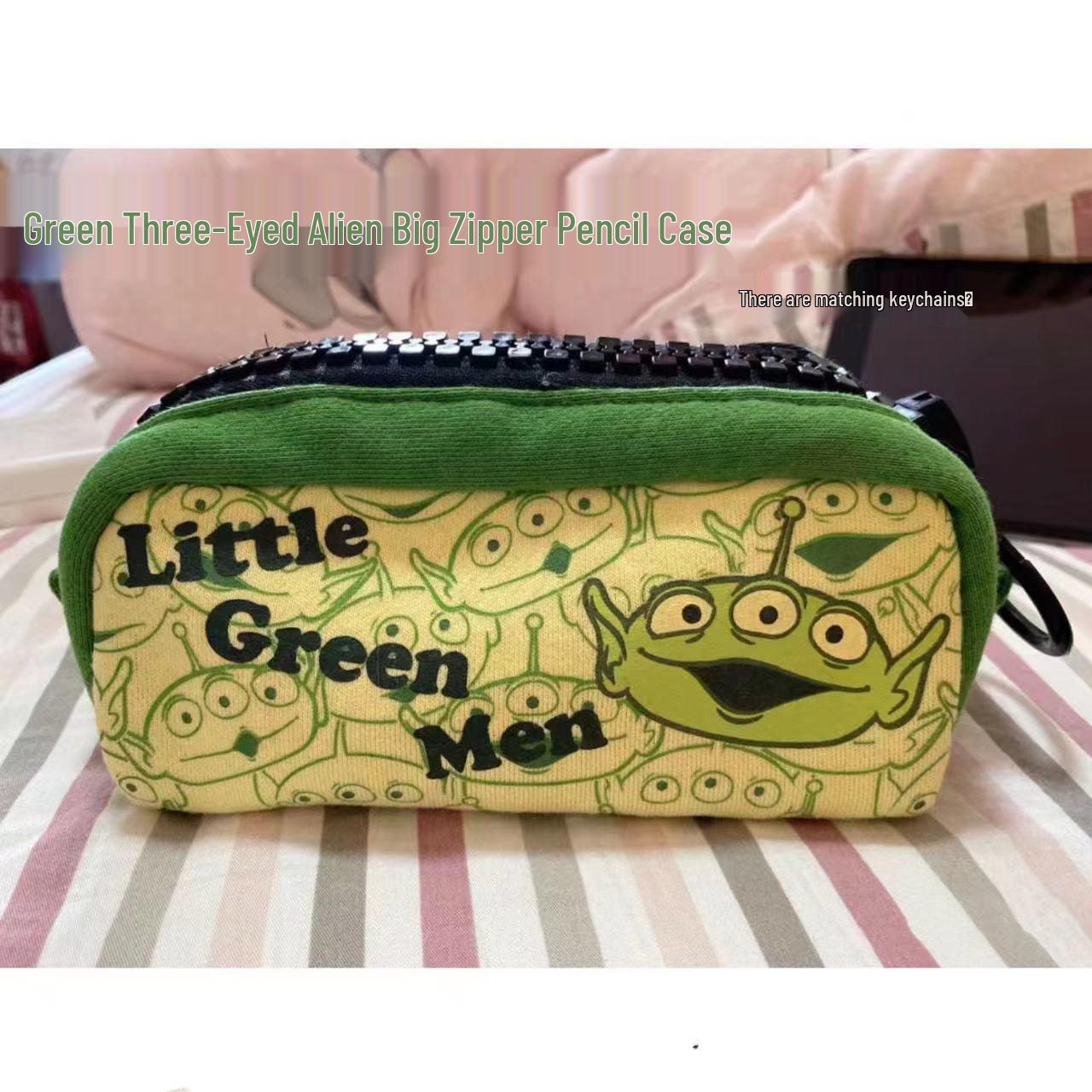 

Japanese Cartoon Three-Eyed Alien Zipper Pencil Case - Large Capacity Stationery Storage Bag