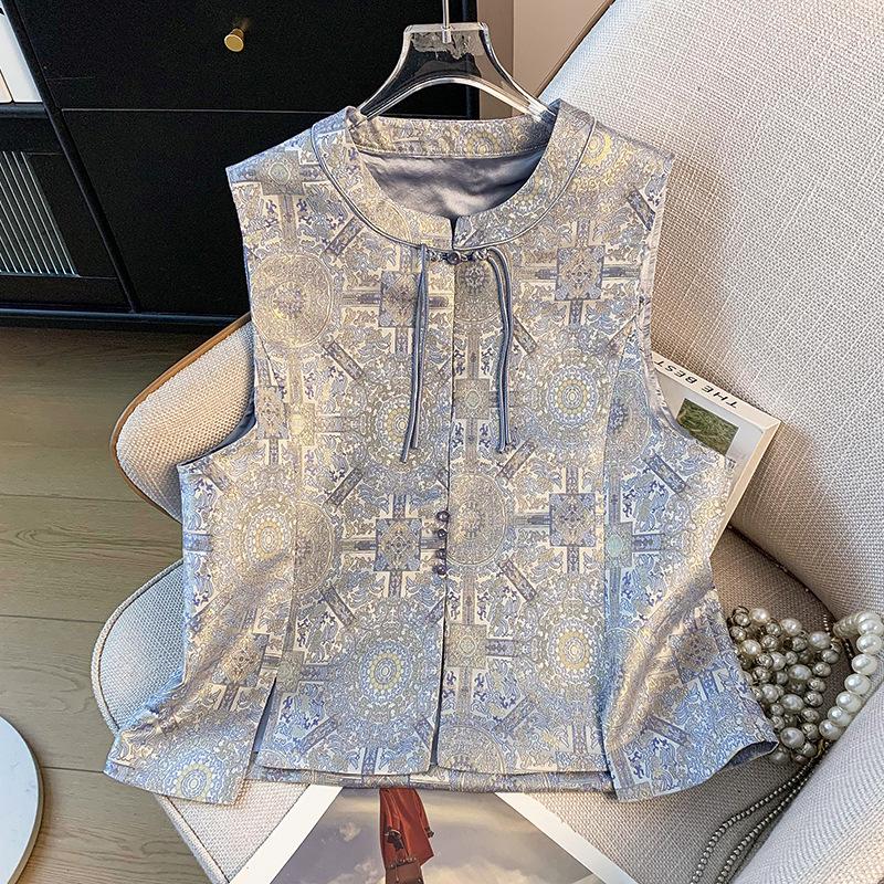 Women's Ethnic Style Jacquard Embroidery Button Collar Vest