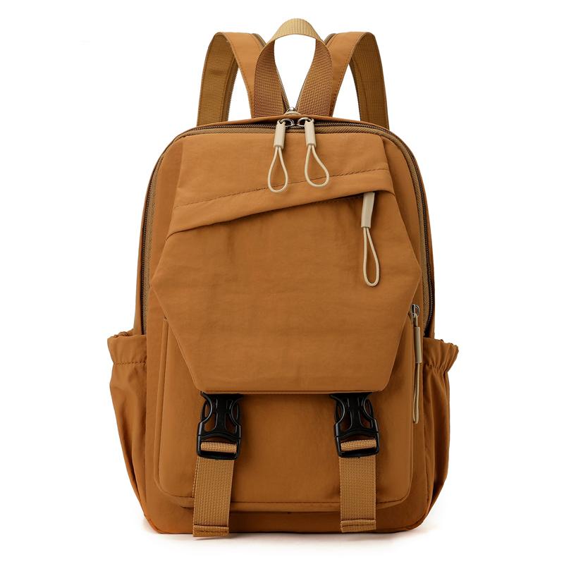 

Nylon Lightweight Women s Backpack with Flip-top Lock Simple Small Schoolbag Commuting and Travel Waterproof Backpack коричневий