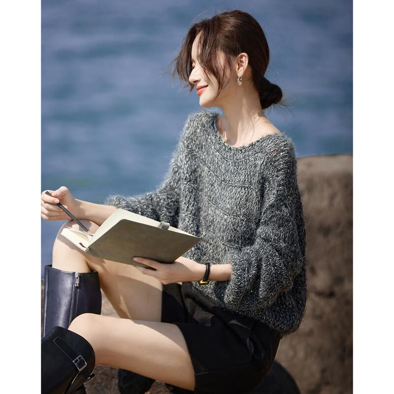 

Women s Wool Blend Lazy Fit One-Neck Knit Sweater M