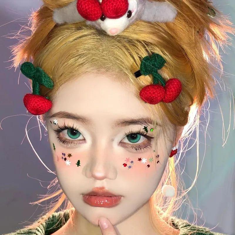 Christmas Nail & Face Glitter Stickers: White Snowflake Sequins for Makeup & Stage Décor