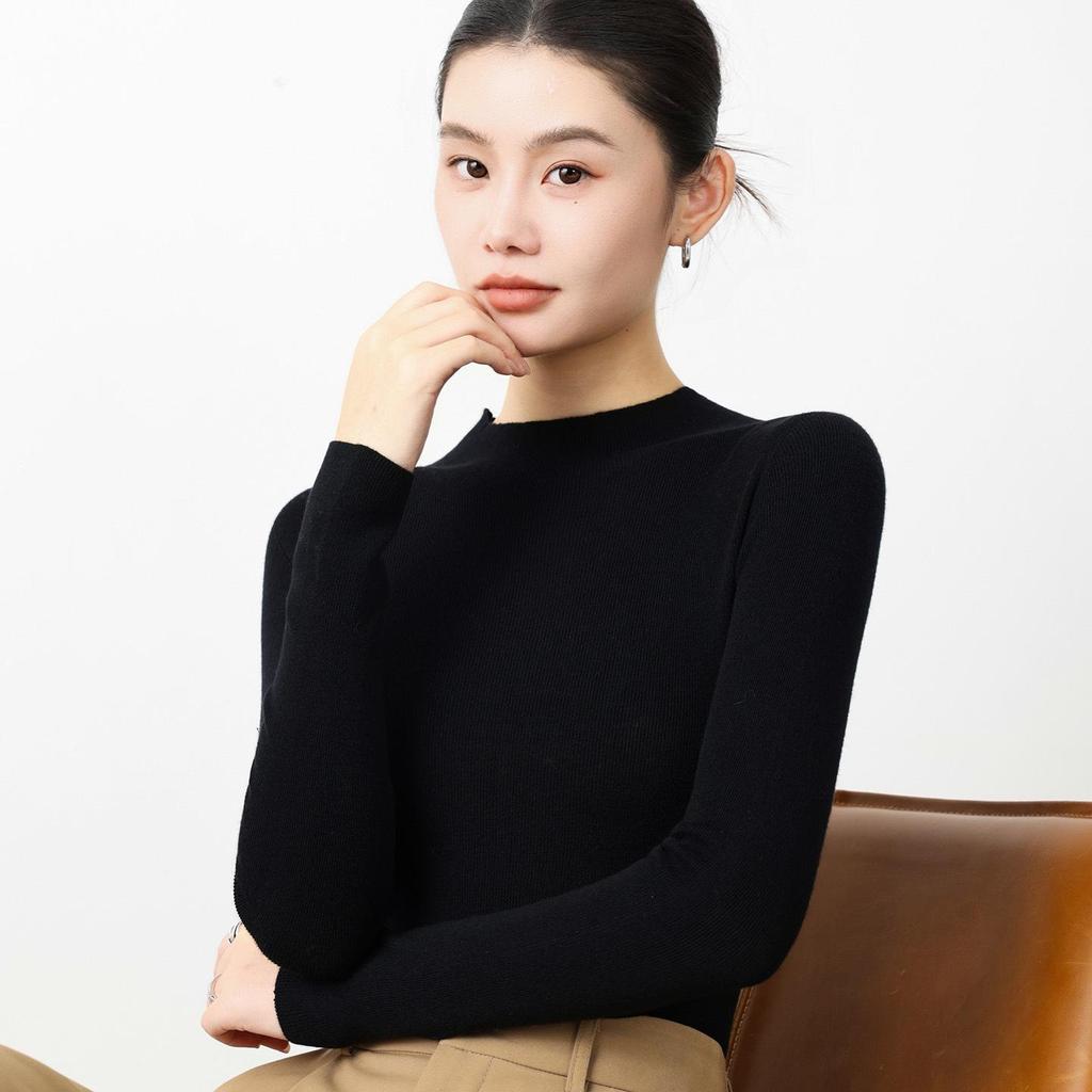 Top-Quality Seamless 100% Wool Half-High Neck Sweater, Slim Fit Knit Base Layer for Autumn & Winter.