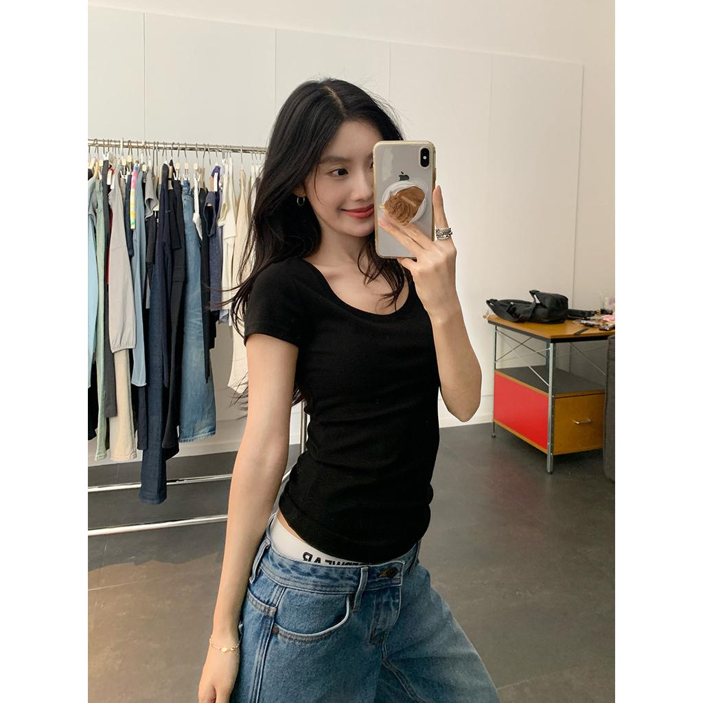 U-neck Slim-fitting Short-sleeved T-shirt for Women, Summer New Korean Waist-pinching and Thin Fashion Tops Are Trendy