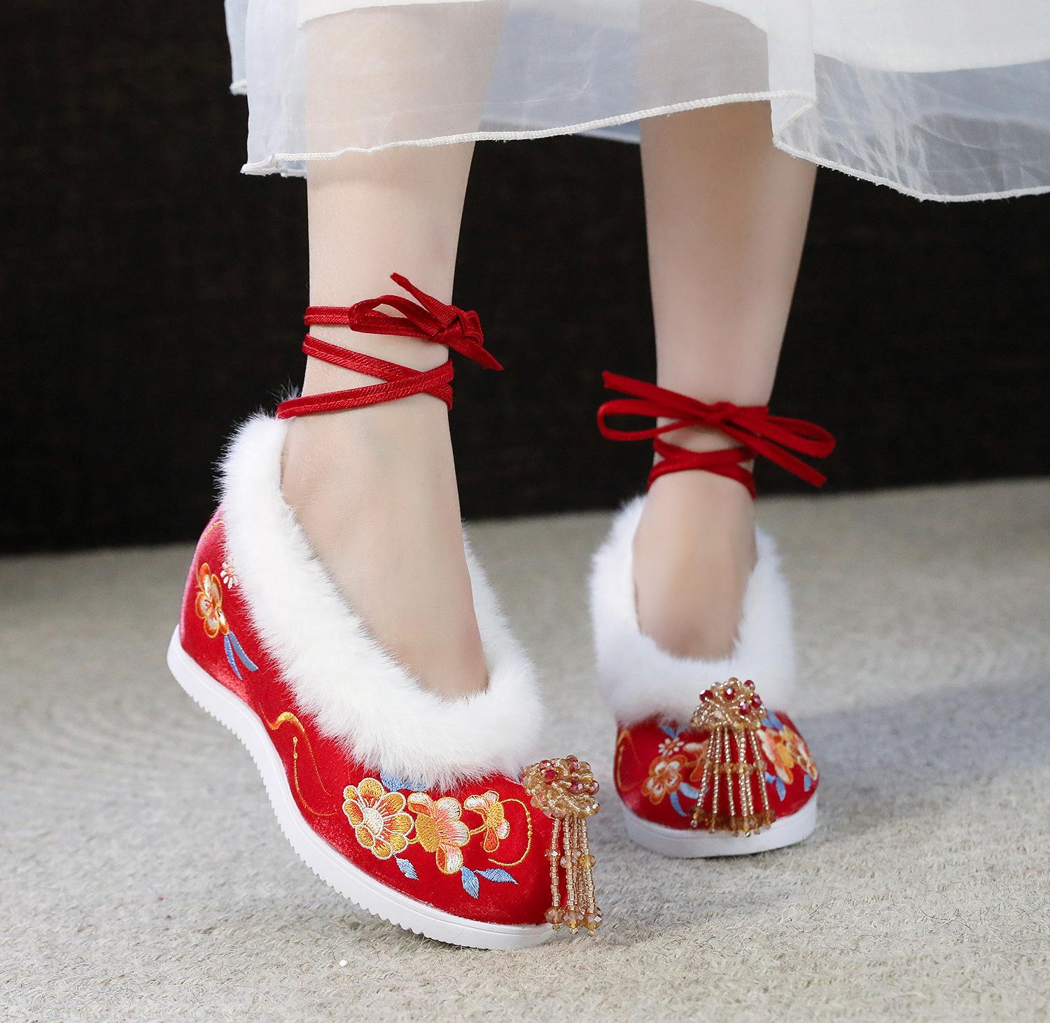 

Женские удобные ботильоны с флисовой подкладкой, зимние тапочки для дома и улицы, вышитые нескользящие теплые туфли из искусственного меха с ремешком на щиколотке для женщин 40