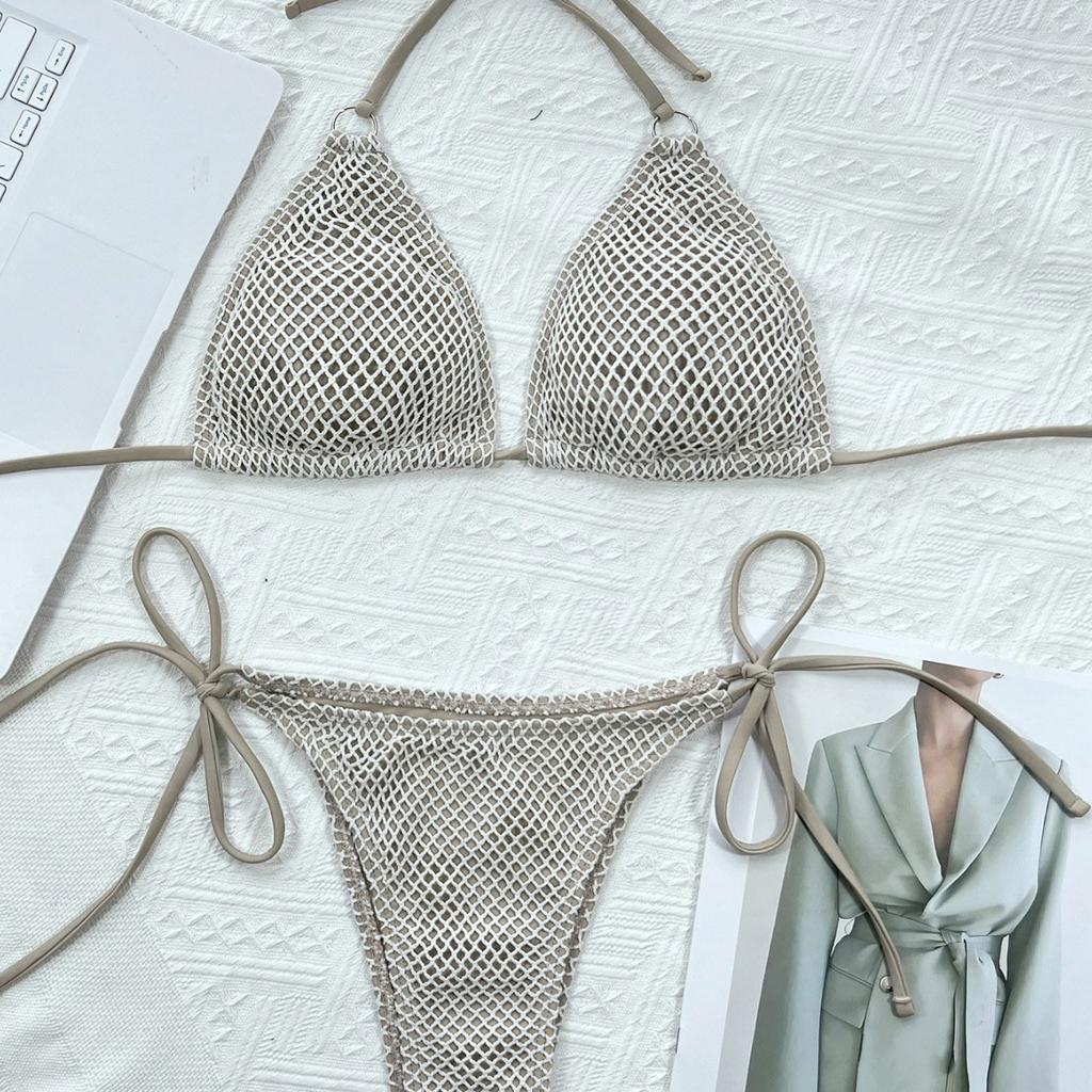 1011 Europe, America and Russia are exporting sexy grid bikini swimsuits, and the stock is sufficient.