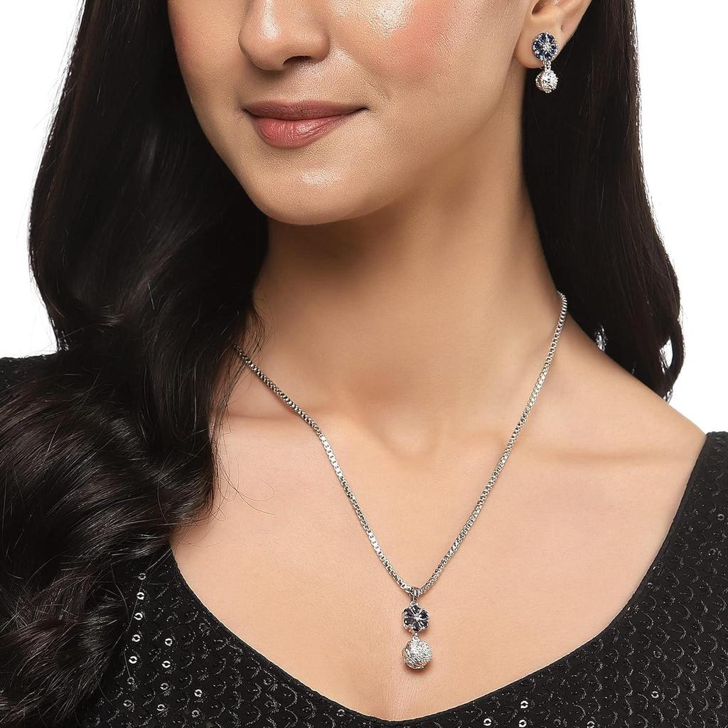 Rhodium-Plated Silver Toned Green Cubic Zirconia Studded Floral Shaped Cute Pendant with Earrings Jewellery Set