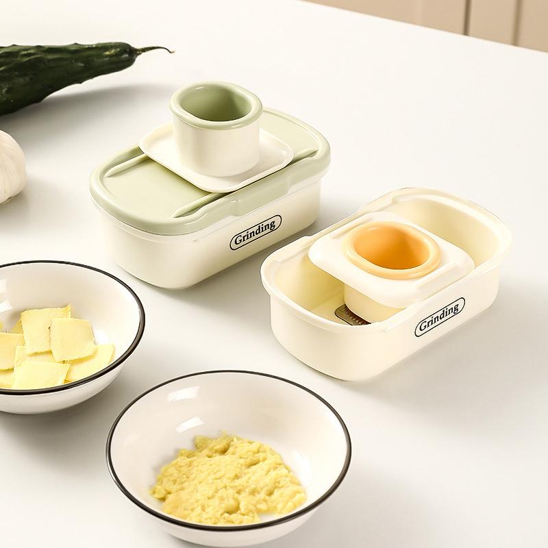 Household Manual Garlic Grinder 2 In 1 With Hand Guard Ginger Grinding Grater Mini Plastic Garlic Planer Baby Complementary Food