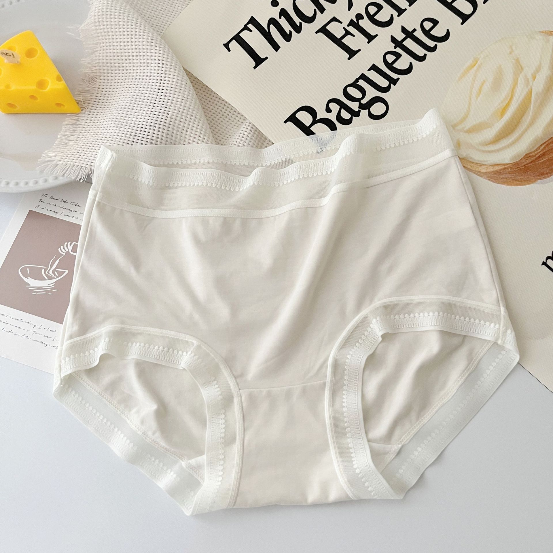 

Модальное нижнее белье Женские бесшовные трусы средней посадки Тонкие трусики Женские удобные для кожи Высокоэластичные трусики-бикини one size