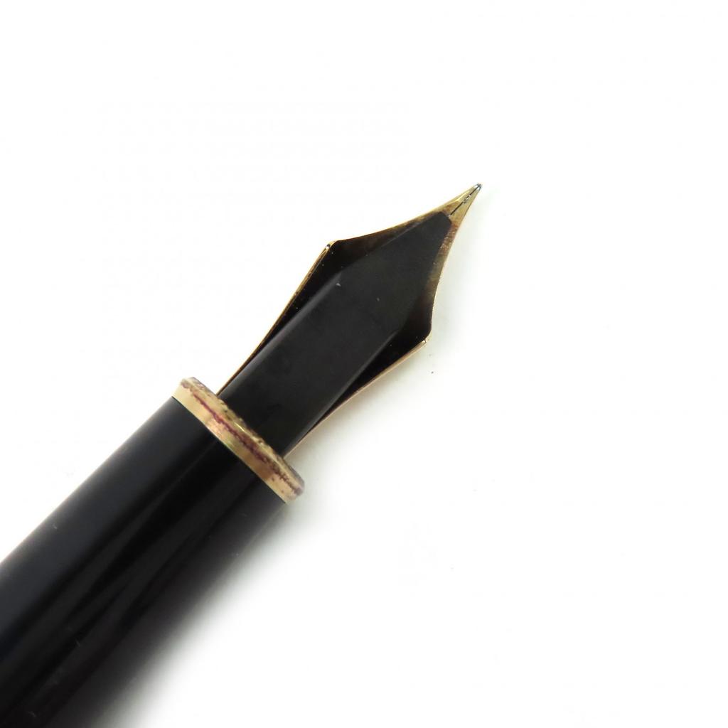 Very Good MONTBLANC fountain pen Meisterstck Classic white star Black gold 14K Used