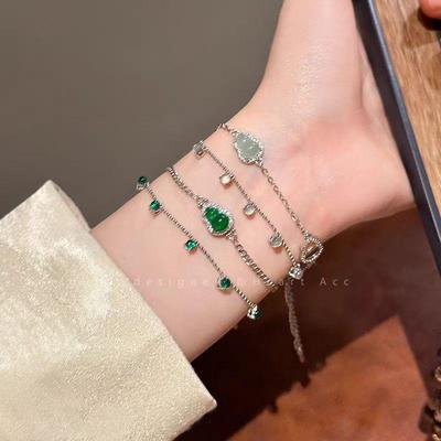 Elegantes chinesisches Kürbisstein-Armband: Trendiger Damen-Stapelschmuck, Perfekt für Freunde, Leichter Luxus, High-End-Accessoire