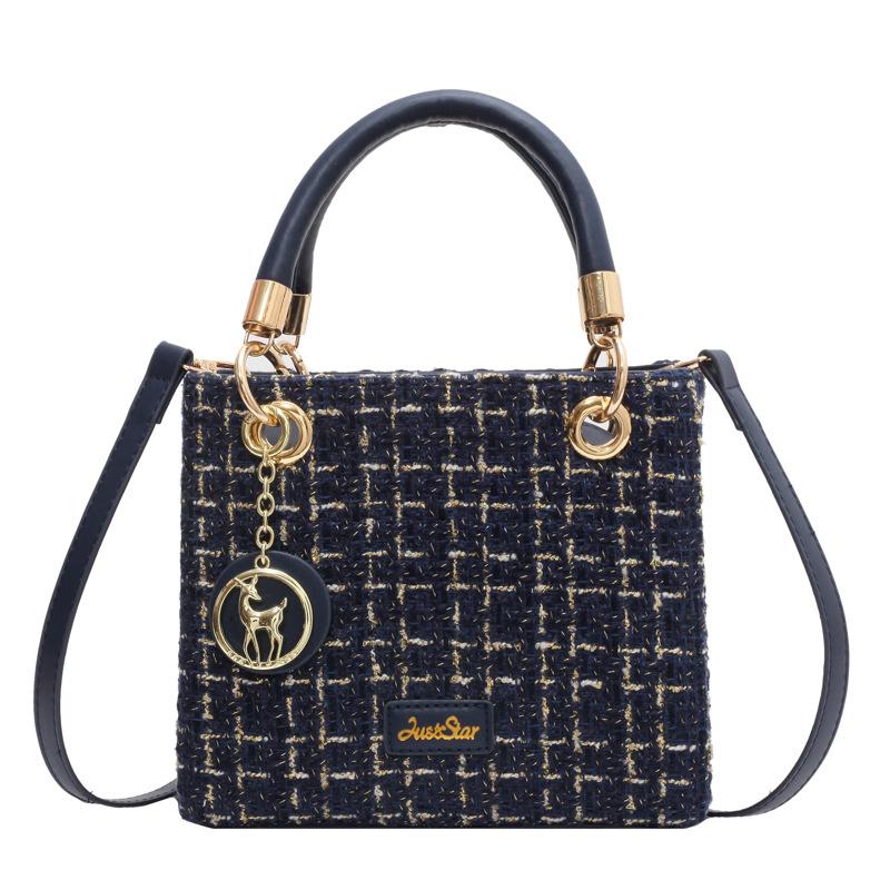 

Bag women s new fashion shoulder messenger bag high-end light luxury niche handbag синий