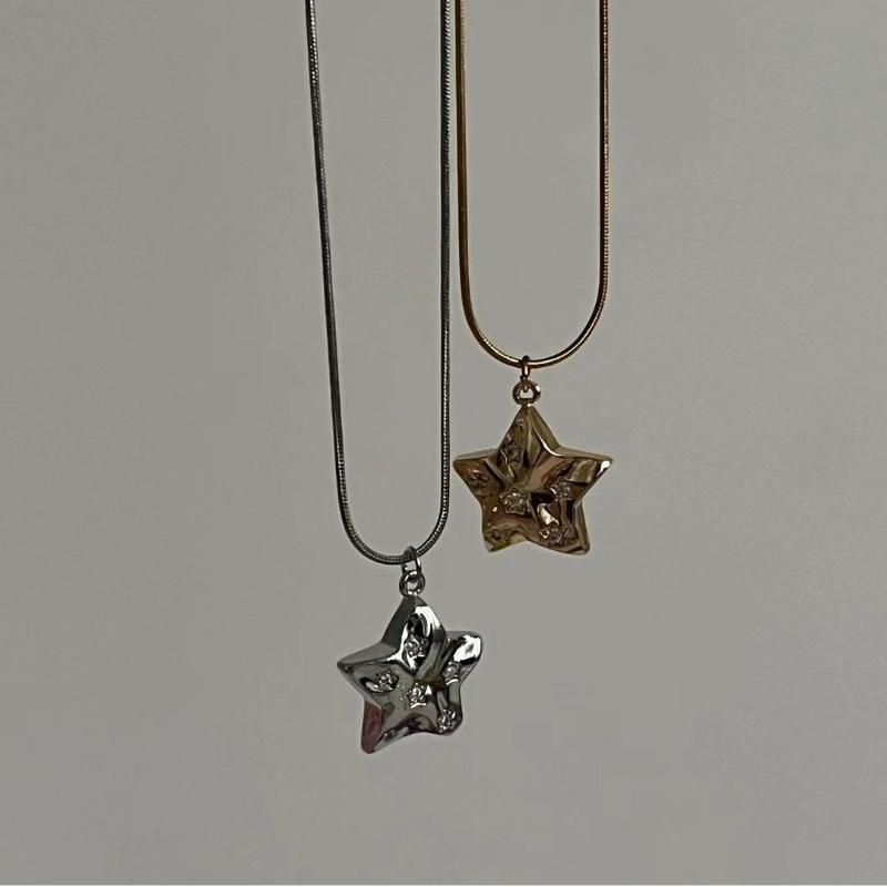 Trendy Rhinestone Star Pendant Necklace Gold Silver Color Non-fading Women Jewelry for Family Gathering Party Wear