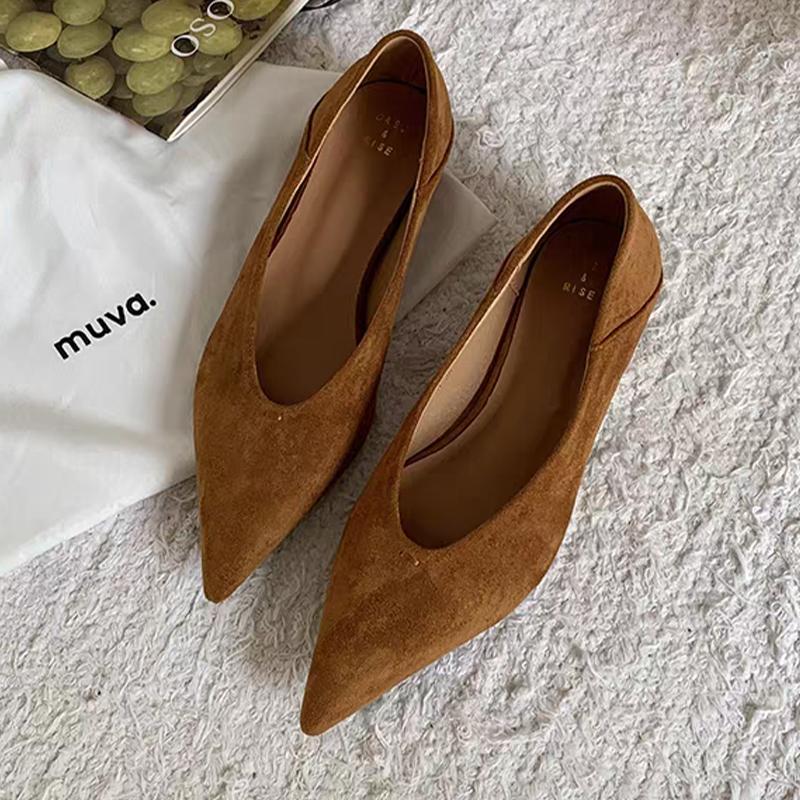 2026 Spiss Tå Dame Loafers Sko Flats Grunn Mote Sko Sexy Høst Dame Sandaler Designer Fritid Komfortabel Chaussure Femme