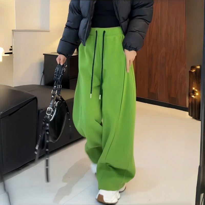 

Women s Velvet Sport Wide-Leg Pants - Fruit Green, Casual, Loose Fit, Curved Blade Design for Winter, Spring, and Autumn 2026 2XL
