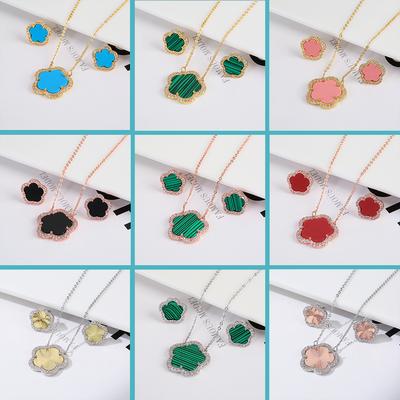 Set di Gioielli di Alta Qualità per Donna e Ragazza Fiore a Cinque Petali Collana Orecchini Moda Lusso Pietra Naturale Conchiglia Set Zircone di Alta Qualità Regali