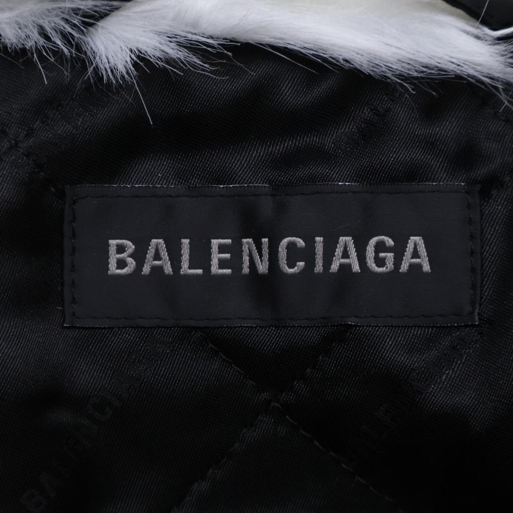 Balenciaga Domestically Authorized 22AW 721789 TNQ30 Back BB Zip-up Fur Coat Jacket/Fur Coat Jacket 32 White X blackUsed