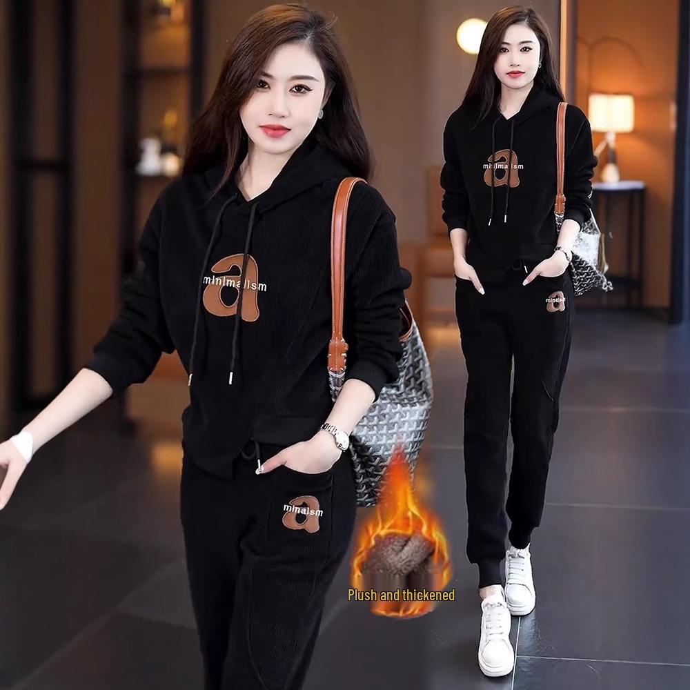Women's Fleece-Lined Hooded Sweatshirt & Sweatpants Set - Stylish, Slimming, Perfect for Autumn/Winter 2024