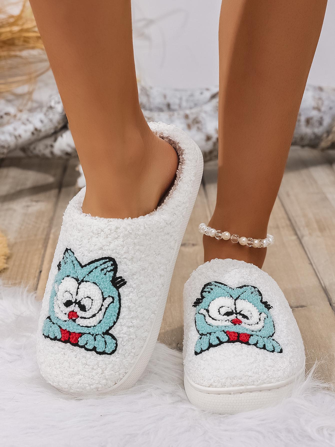 Cozy Cartoon Cat Embroidered Home Slippers – Autumn/Winter Collection 42/43