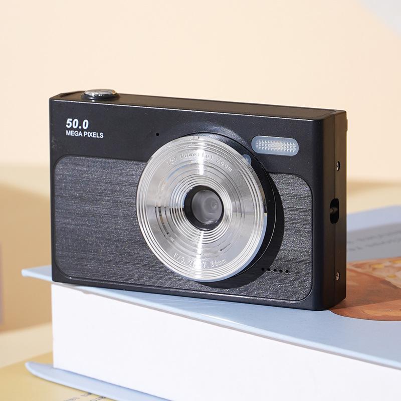 Ultra HD Dual Camera Retro Selfie Compact Digital Camera for Students