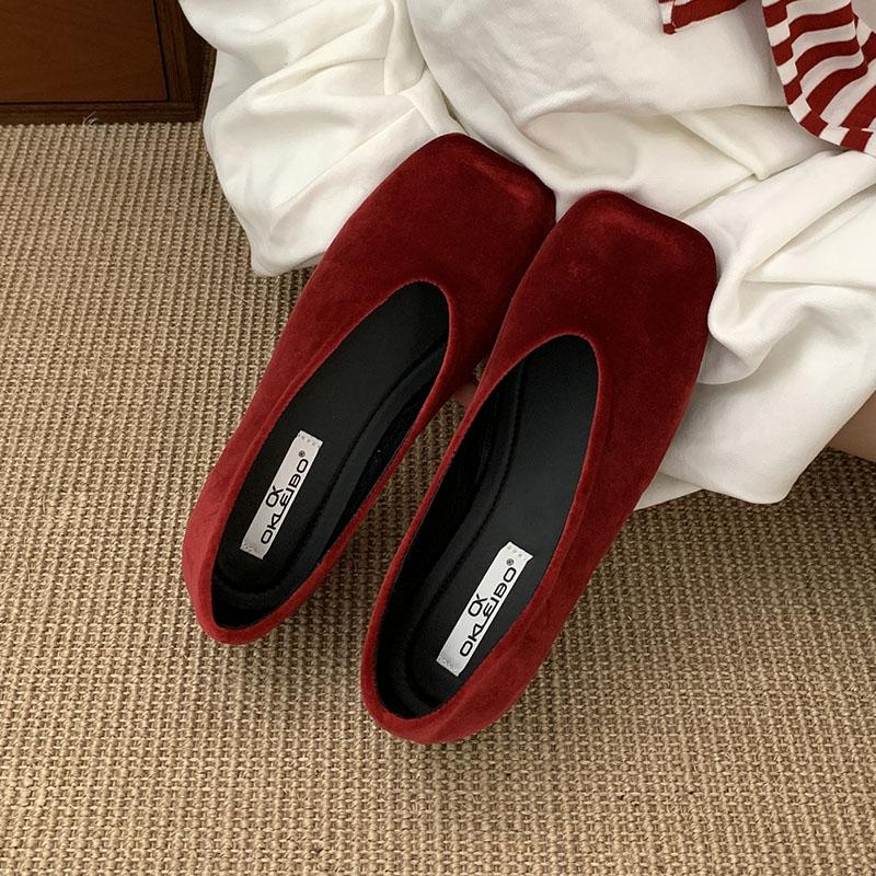 

Модная леди Модные шелковые женские балетки с обувью Повседневная роскошная женская обувь с мелким подъемом Квадратный носок Женские балетки Обувь слипоны 35 красный