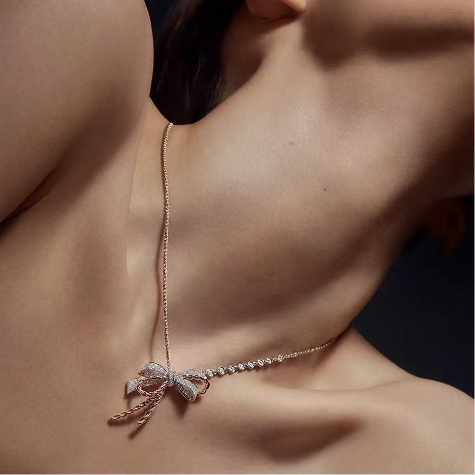 

Gold Plated Two-Color Bow Necklace - Trendy INS Style Clavicle Chain for Women