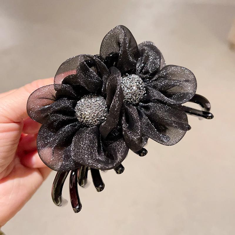 Ostrich Feather Claw Clip: Elegant Updo Accessory for Volume & Style