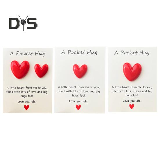 Pocket Hug Heart with Greeting Cards Long Distance Relationship Gift for Mom Wife Little Heart Pocket Hug Token for Valentine's Day Christmas