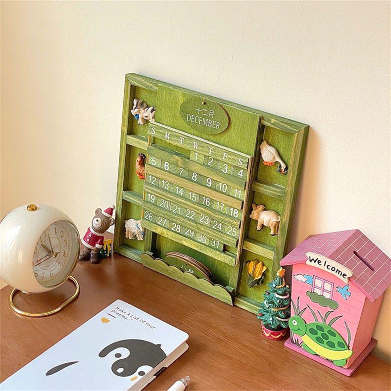 Green Series Wooden Perpetual Calendar: Birthday Gift & Creative Pastoral Decor for Office or Friends