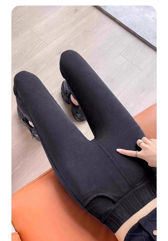 Women's Fleece-Lined High-Waisted Leggings: Warm, Slimming, Elastic, Plus Size, Suitable for Autumn/Winter, Yoga, Tapered Sports Pants.