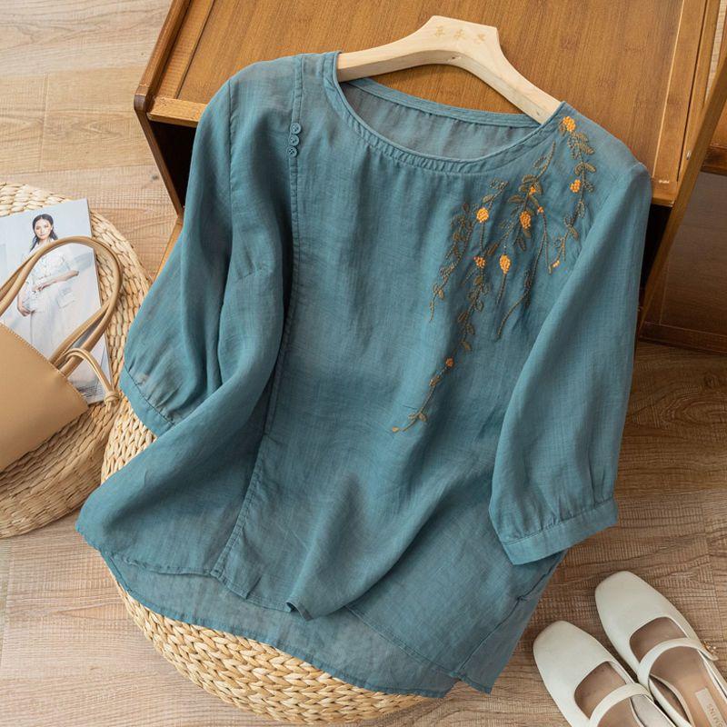 Summer Women's Retro Embroidered Cotton Linen Five Quarter Sleeved Shirt Loose Slimming Casual Women's Top Blouses Shirts