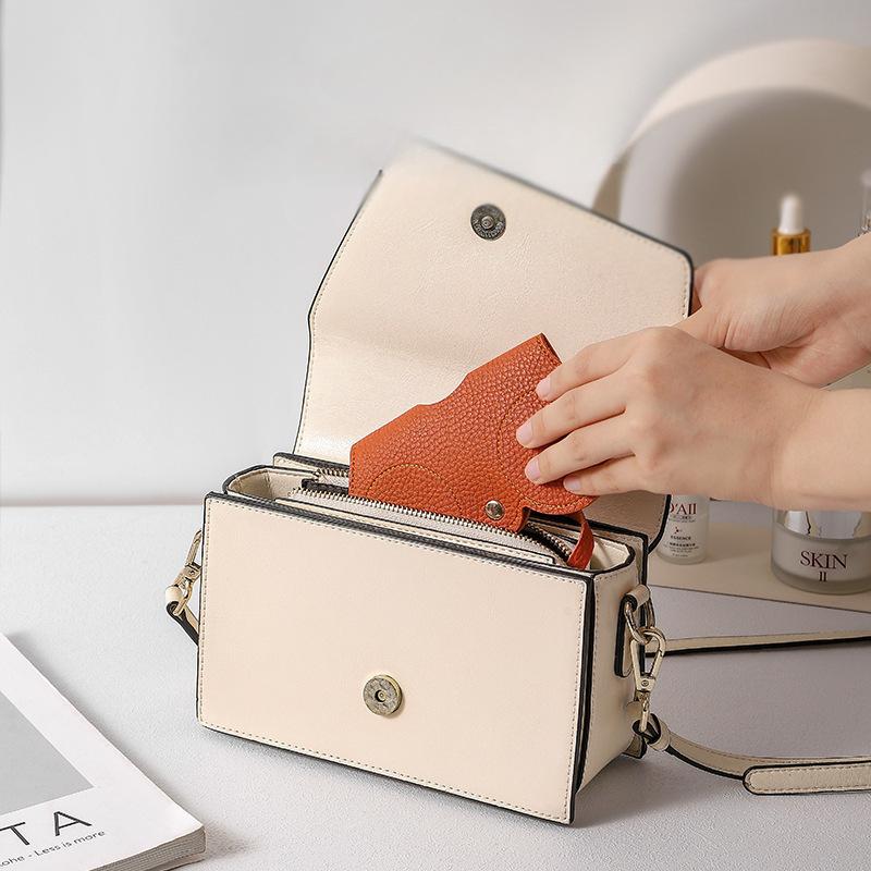 Soft Leather Sunglasses Bag Eyewear Case Container Storage Box Portable Hanging Glasses Bag Anti-Compression Sunglasses Holder