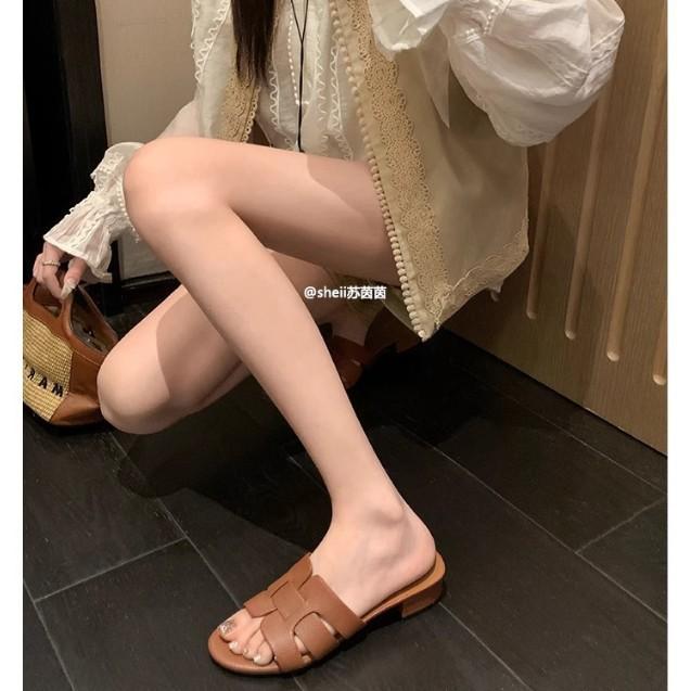 Su Yinyin's same round-headed lizard-patterned soft leather one-word thick-heeled slippers women's niche casual versatile commuter cool slippers