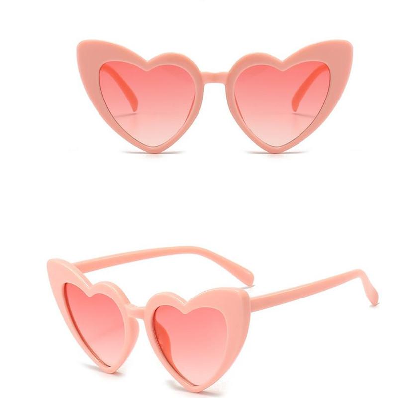 Classic Girls Boys Sunglasses Kids Cute Heart Sunglasses Children Summer Outdoor Lovely Personality Street Shooting Sunglasses