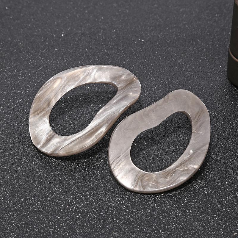 New European and American Retro Oval Acrylic Earrings with Imitation Marble Pattern, Personalized and Versatile Earrings