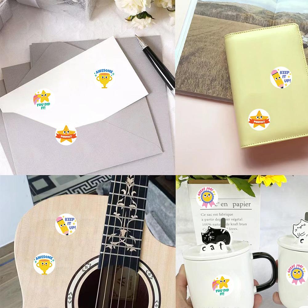 500 Pictures/roll Roll Sticker Tape Cartoon Star Reward Handbook Material Envelope DIY Seal Sticker