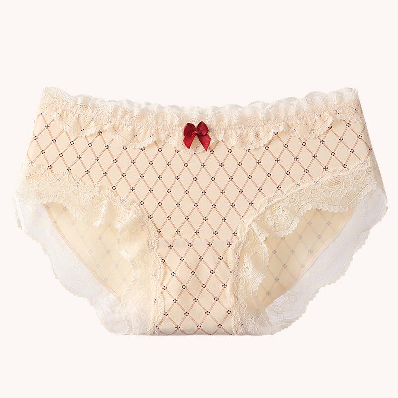 Big Size Lady Spring and Autumn New Wedding Year Red Pure Cotton Lace Lovely No Mark Briefs