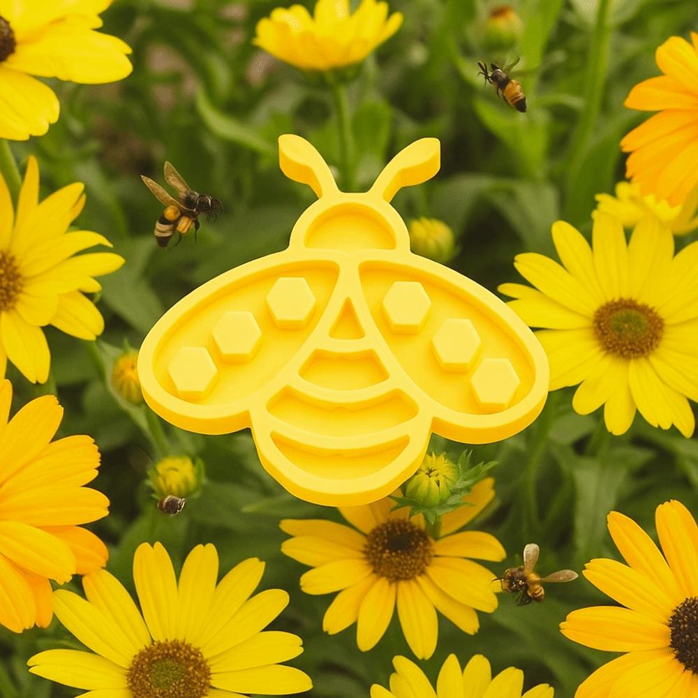 Plastic Insect Drinking Cup Bee/Beetle Shape Bees Water Feeder Creative Bee Drinker Yard Decor