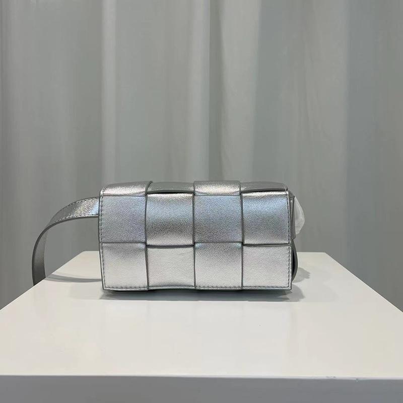 Leather woven clutch bag women's breast bag waist bag chain small bag mini crossbody spring new urban simplicity