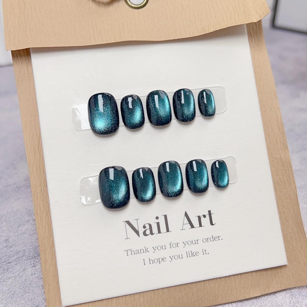 10Pcs Handmade White Cat Eye Short Ballerina Press On Nails Full Cover False Nail Tips Art Decoration