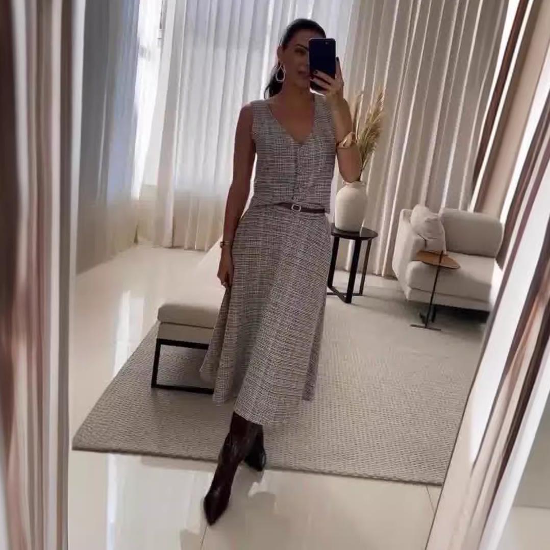 

Летнее женское платье без рукавов в клетку «гусиная лапка» 2024 XL серый