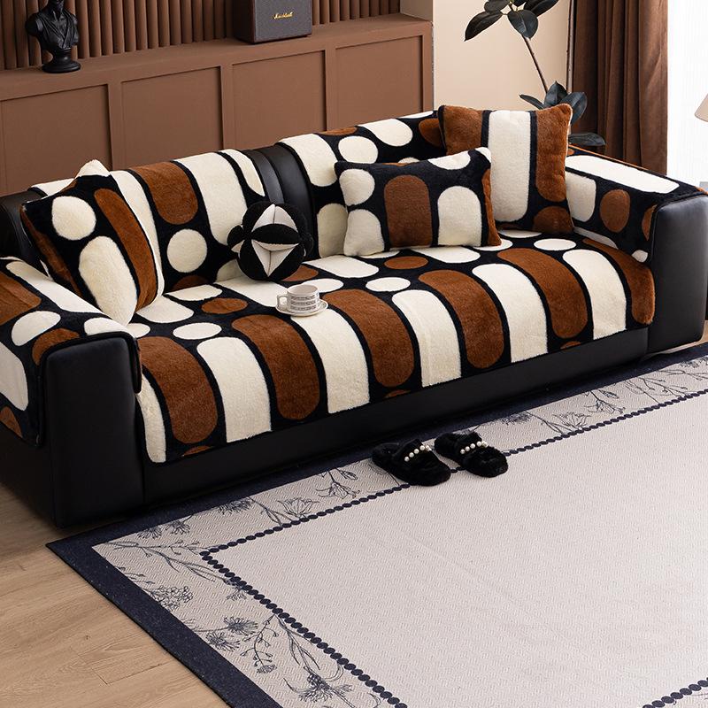 

Rabbit Plush New Sofa Cushion Autumn And Winter Light Luxury High-End Leather Sofa Special Seat Cushion Non-Slip Sofa Cover 70*70cm
