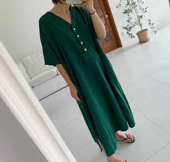 V-neck dress summer cotton and linen breathable medium and long loose large size fat literary and retro temperament skirt S темно-зеленого