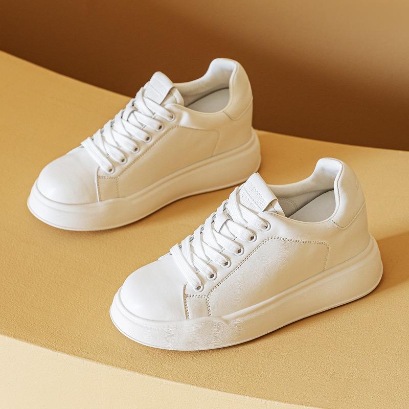 New Platform White Shoes Spring and Autumn Casual Board Shoes Versatile and Lightweight Muffin Inner Height Increase Women's Shoes Single Shoes Tide