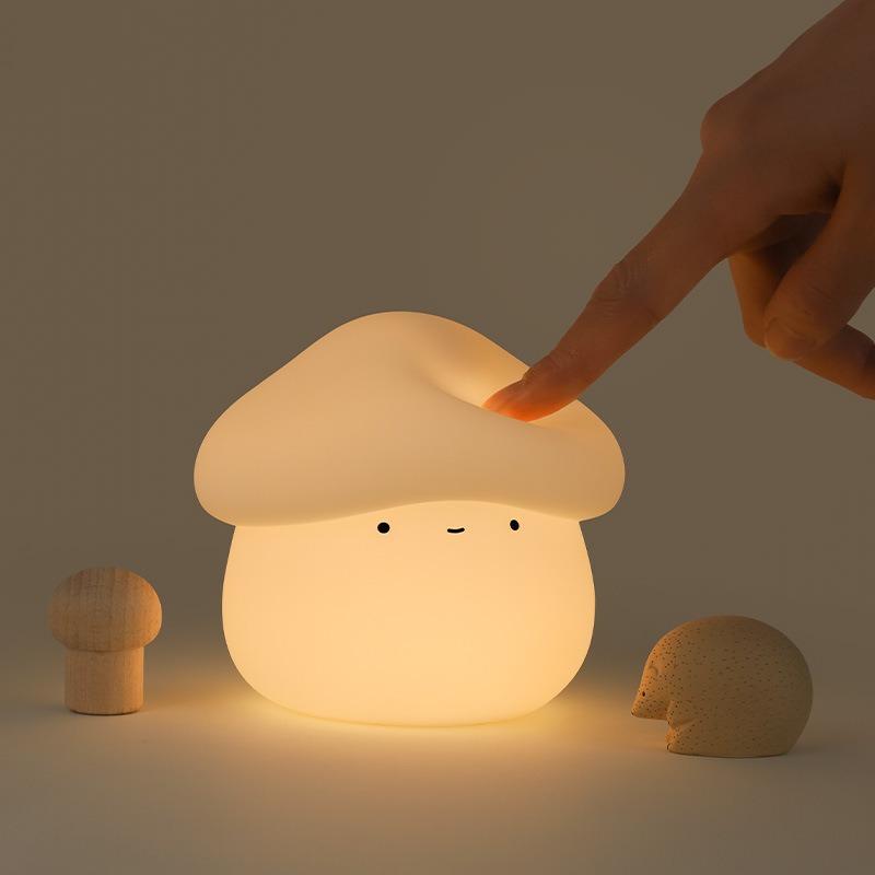Niedliche Pilz-Silikon-Nachtlampe, USB-wiederaufladbar, Tipp-Steuerung, LED-Lampe für Schlafzimmer, Nachttisch, Schlafhilfe, Geschenk
