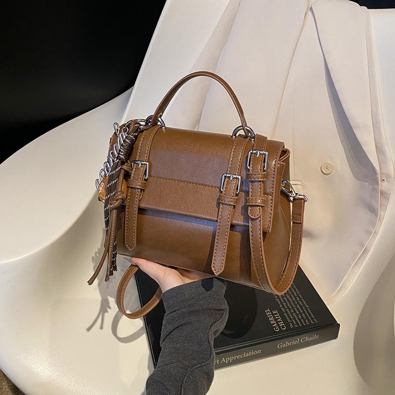 Retro small bag women's versatile new fashion shoulder messenger bag women's casual portable small square bag