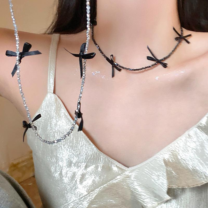 Shiny Crystal Beaded Bowknot Necklace for Women Girls Sweet Neck Jewelry Accessory Clavicular Chain Chokers Party Daily Wear