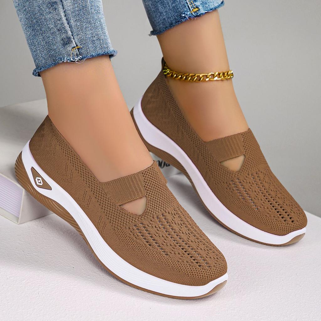 Fashion 2026 Women's Sneakers Breathable Slip On Walking Shoes Mesh Low Top Womens Vulcanized Shoes Soft Sole Lightweight Women Shoes
