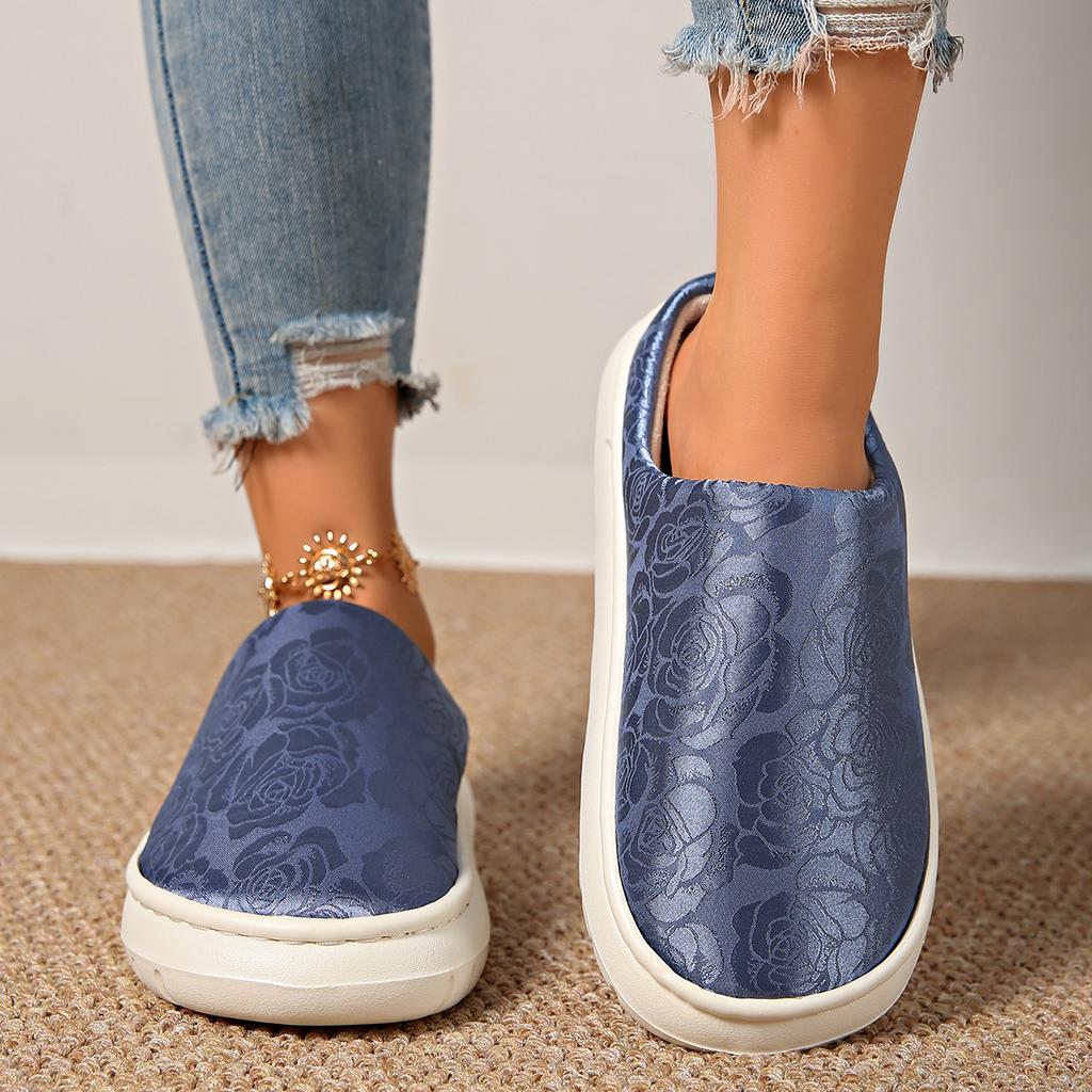 Fashion Slip on Casual Slippers for Men and Women Summer Comfortable Beach Shoes Outdoor Breathable Hollow Mesh Sneakers